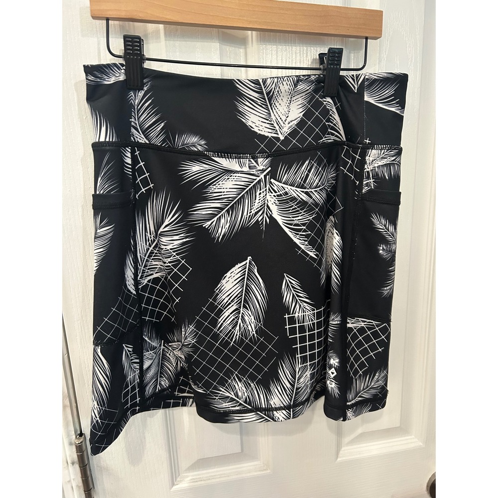 KAVU Skort Black White Tropical Palm Print Athletic Hiking Skirt Side Pockets M